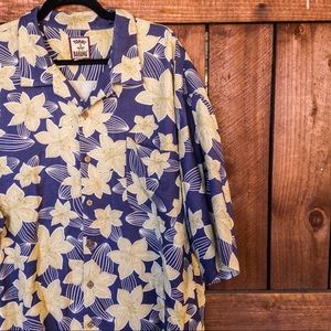 Tommy Bahama Men’s Floral Button Down Silk Shirt